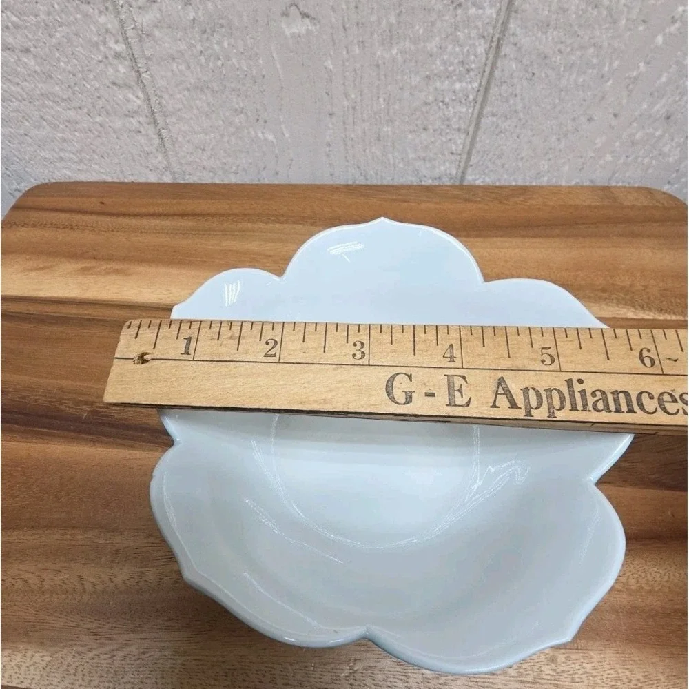 Vintage Chinese Blue Glazed Porcelain Lotus Petals Fruits Tribute Bowl Ceramic